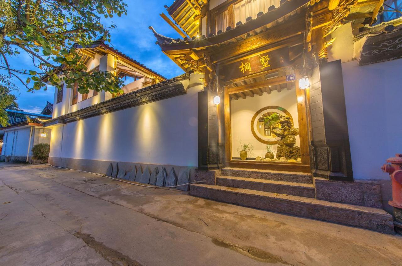 桐墅客栈 Lijiang Village House Buitenkant foto