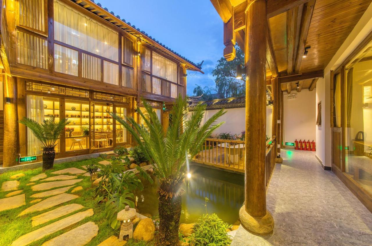 桐墅客栈 Lijiang Village House Buitenkant foto